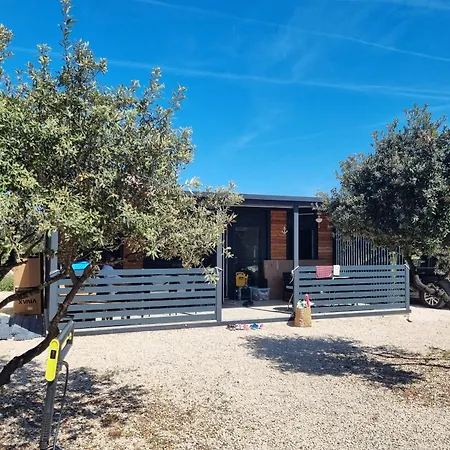 Дом отдыха Mobile Elica,