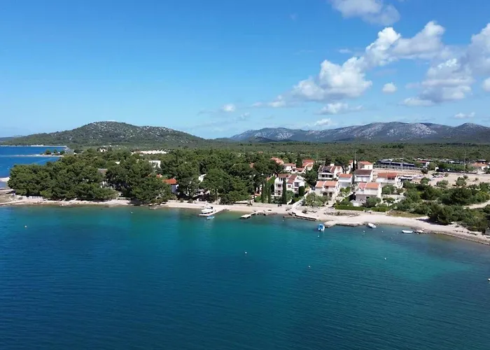 Mobile Elica, Vakantiehuis Pirovac